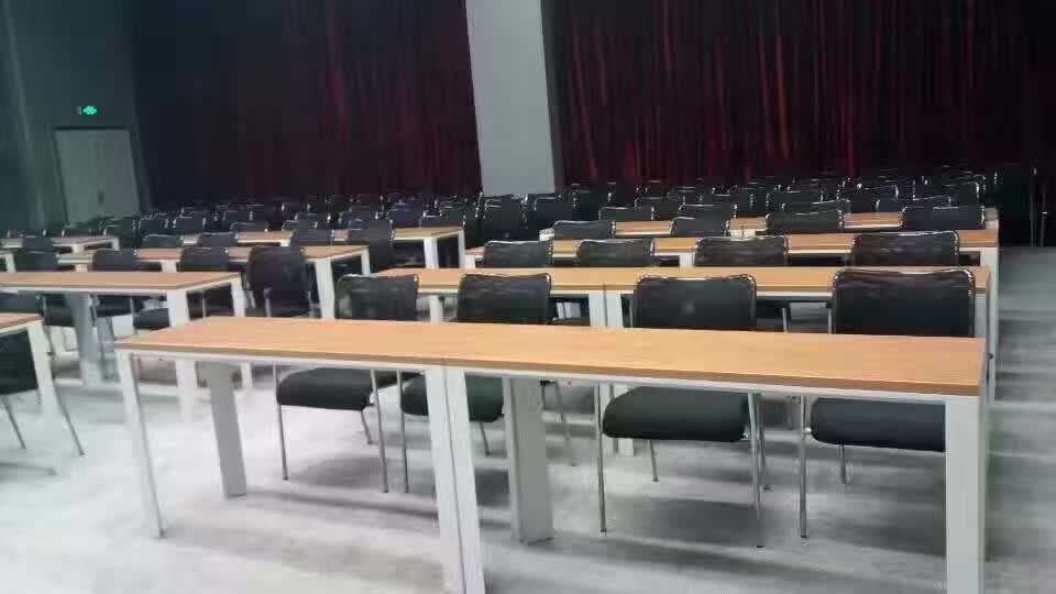 如何選擇安全的培訓(xùn)椅 如何選擇安全的培訓(xùn)椅
