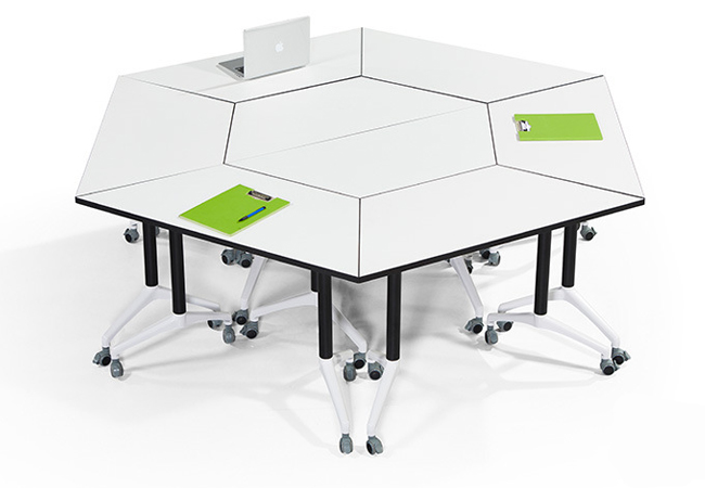 選擇錄播室桌子有什么要求？